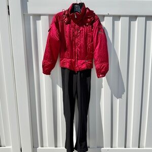 Vintage 90s NILS Ski Jumpsuit One-Piece Snowsuit
Women’s 8 Cranberry & Black